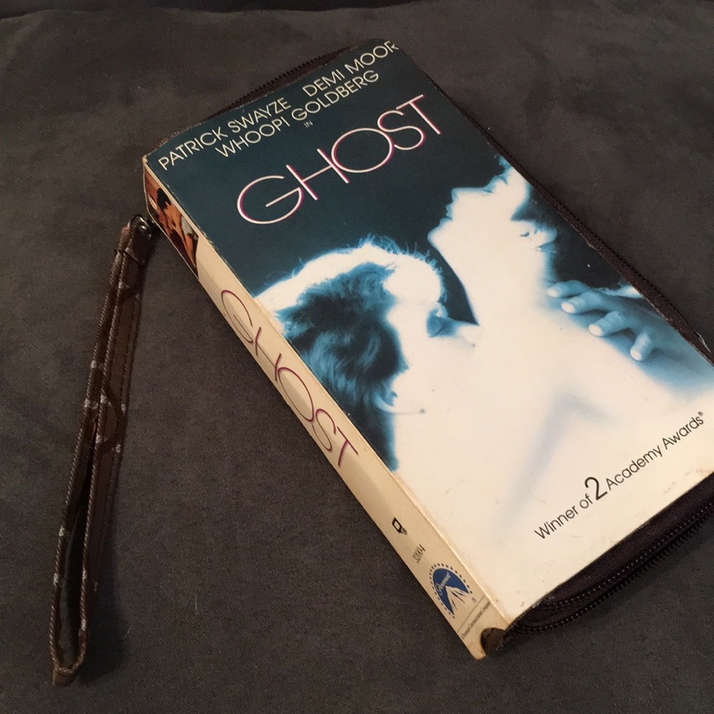 ‘Ghost’ Wristlet